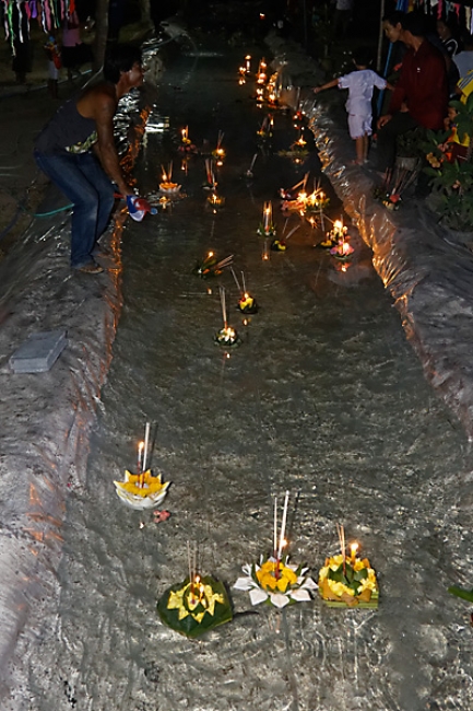 Loi Krathong 2012-081
